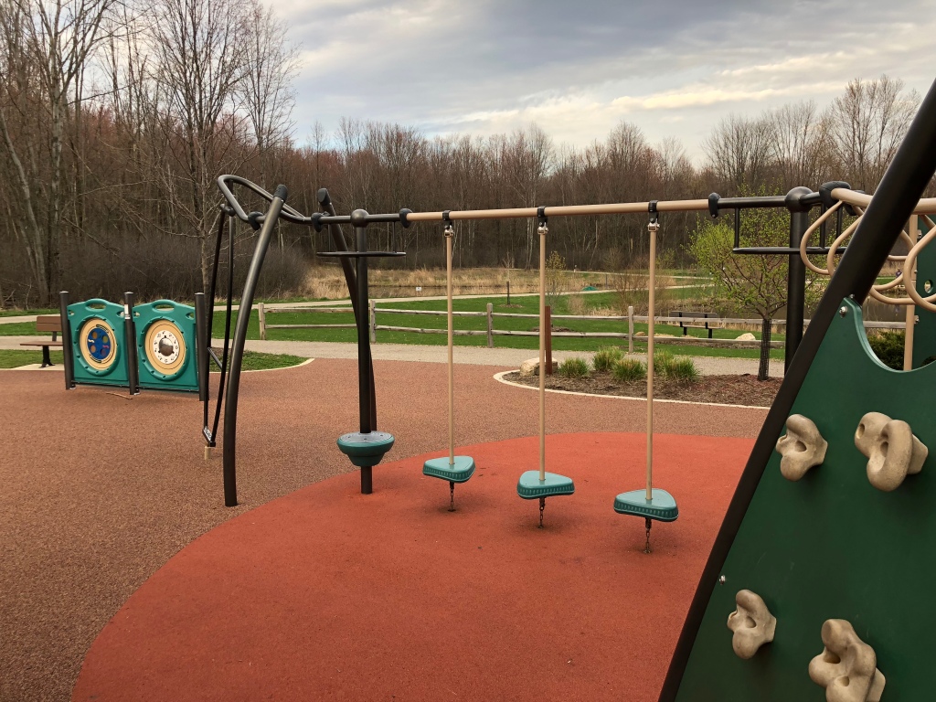 Playgrounds: Mugrage Park | Medina, OH