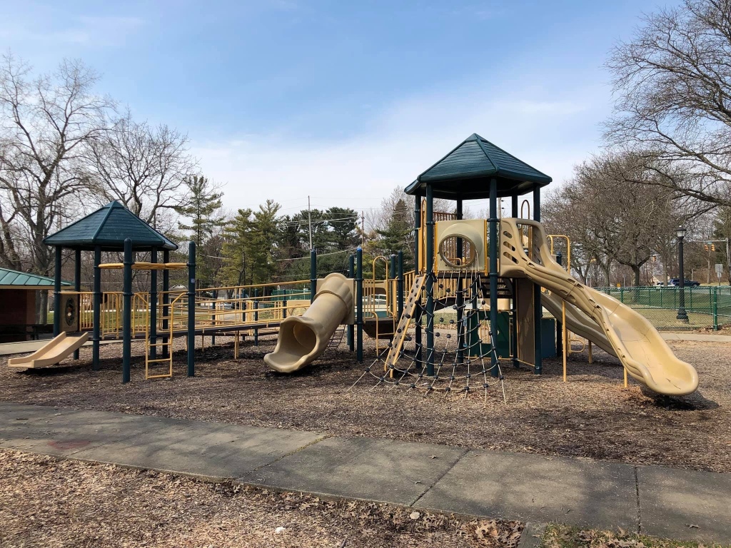 Playgrounds: Valley Vista Park | Cuyahoga Falls, OH